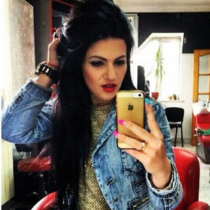 Meet your Posher, Оля